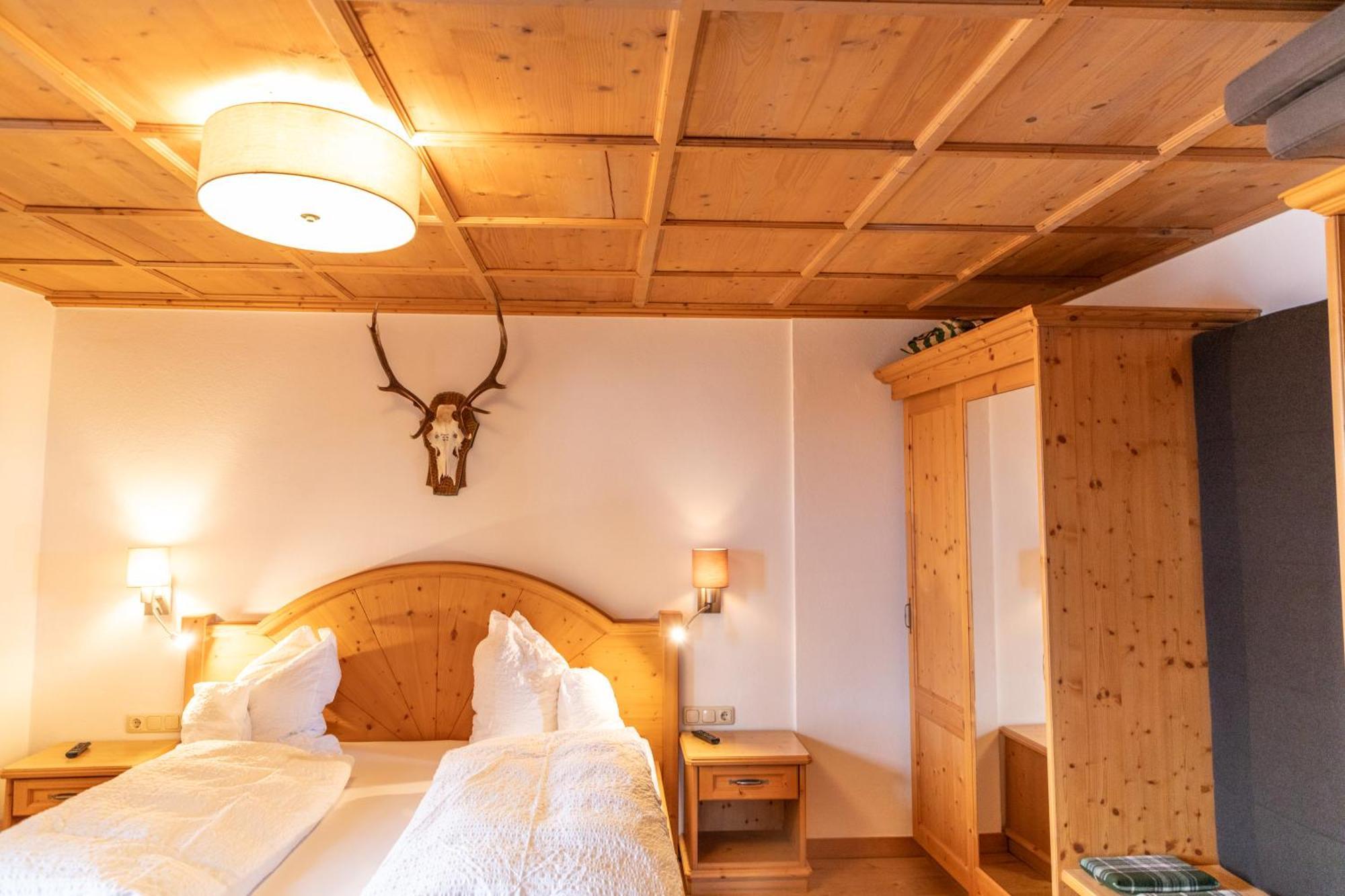 Appartements Kirchenwirt Κίρχμπεργκ ιν Τιρόλ Εξωτερικό φωτογραφία
